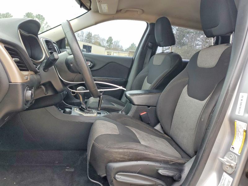 Photo 7 from auction – 2014 JEEP CHEROKEE with VIN 1C4PJMAB8EW233034