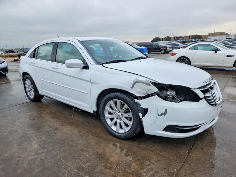 Photo 4 from auction – 2012 CHRYSLER 200 with VIN 1C3CCBBB9CN190651