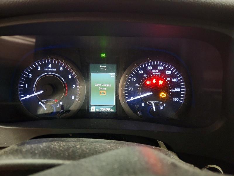 Photo 9 from auction – 2015 TOYOTA SIENNA XLE with VIN 5TDDK3DC2FS117926