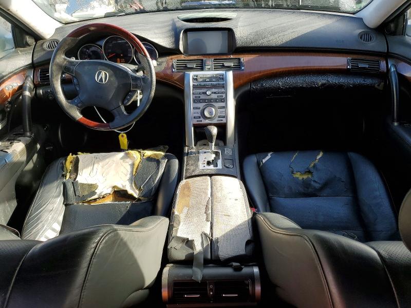 Photo 8 from auction – 2005 ACURA RL with VIN JH4KB16575C003574