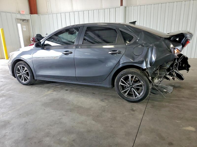 Photo 2 from auction – 2022 KIA FORTE with VIN 3KPF24AD2NE477962