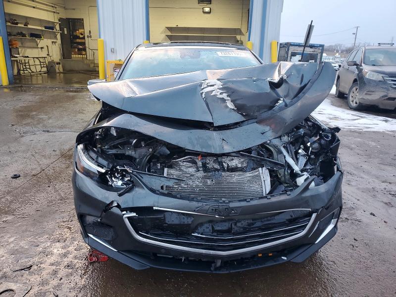 Photo 5 from auction – 2018 CHEVROLET MALIBU LT with VIN 1G1ZD5ST3JF110662