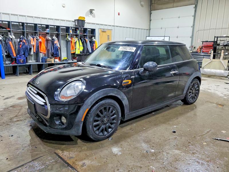 MINI COOPER 2015 with VIN WMWXM5C58F3B34723 - Photo from auction