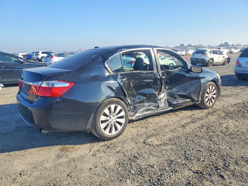 Photo 3 from auction – 2014 HONDA ACCORD EXL with VIN 1HGCR2F86EA003208