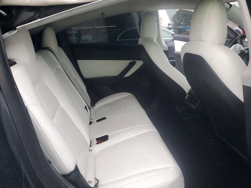 Photo 11 from auction – 2022 TESLA MODEL Y with VIN 7SAYGDEF2NF405081
