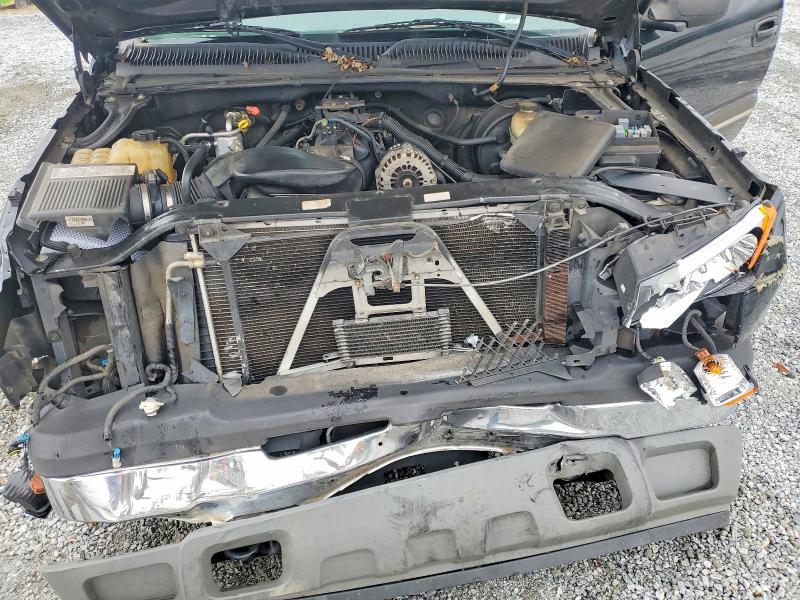 Photo 11 from auction – 2005 CHEVROLET SILVERADO with VIN 2GCEC19T151201322
