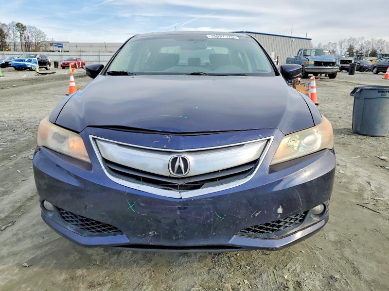 Zdjęcie 5 z aukcji – 2013 ACURA ILX 20 PRE z VIN 19VDE1F55DE022206