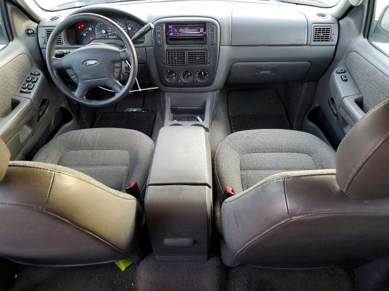Photo 8 from auction – 2004 FORD EXPLORER with VIN 1FMZU72KX4ZA76244