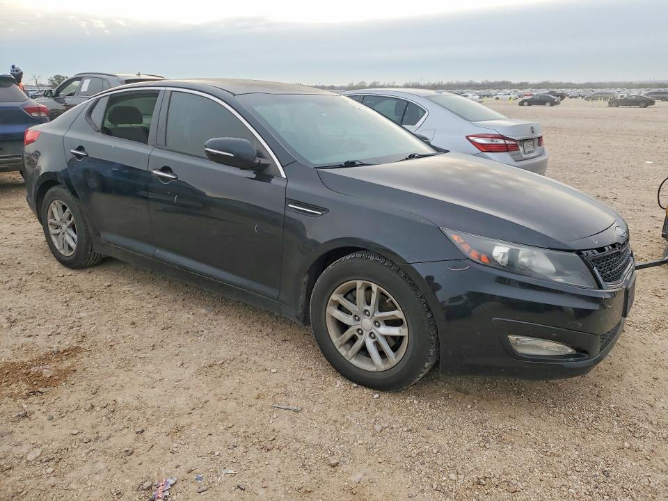 Photo 4 from auction – 2012 KIA OPTIMA LX with VIN 5XXGM4A79CG045365