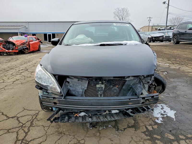 Zdjęcie 5 z aukcji – 2014 NISS SENTRA z VIN 3N1AB7AP0EY341515