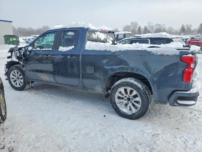 Photo 2 from auction – 2019 CHEVROLET SILVERADO with VIN 1GCRYBEH8KZ394632