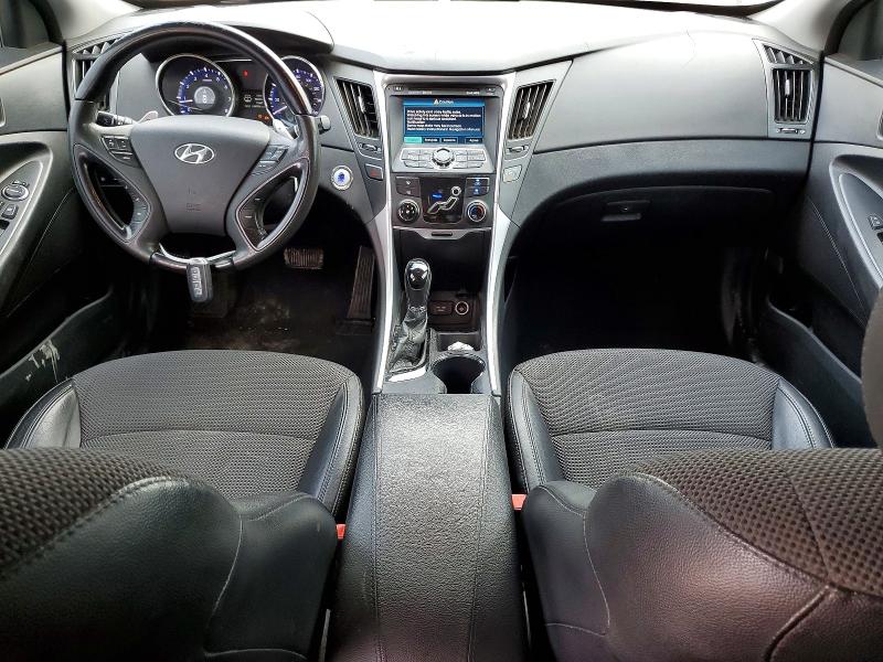 Photo 8 from auction – 2011 HYUNDAI SONATA with VIN 5NPEC4AC2BH142160