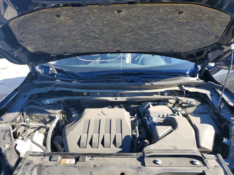 Photo 12 from auction – 2024 MITSUBISHI ECLIPSE CR with VIN JA4ATWAA6RZ052872
