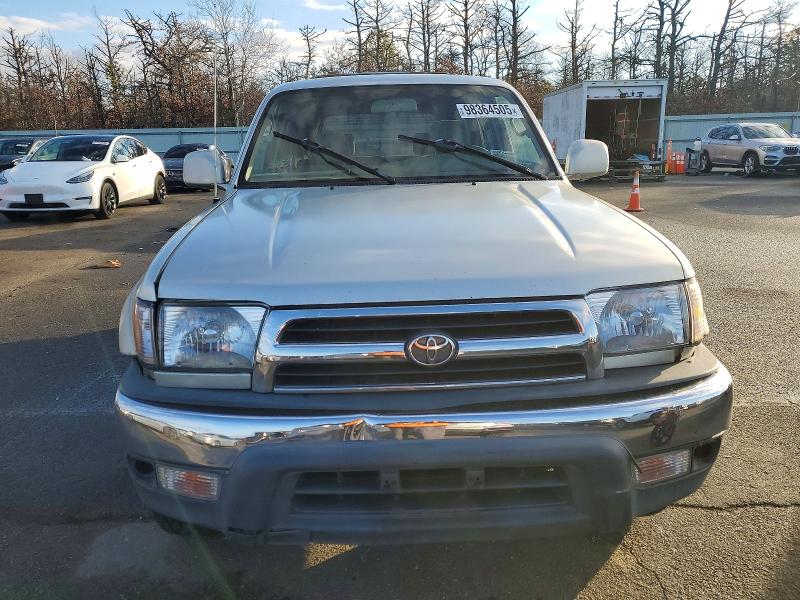 Photo 5 from auction – 2000 TOYOTA 4RUNNER SR with VIN JT3HN86R2Y0293697