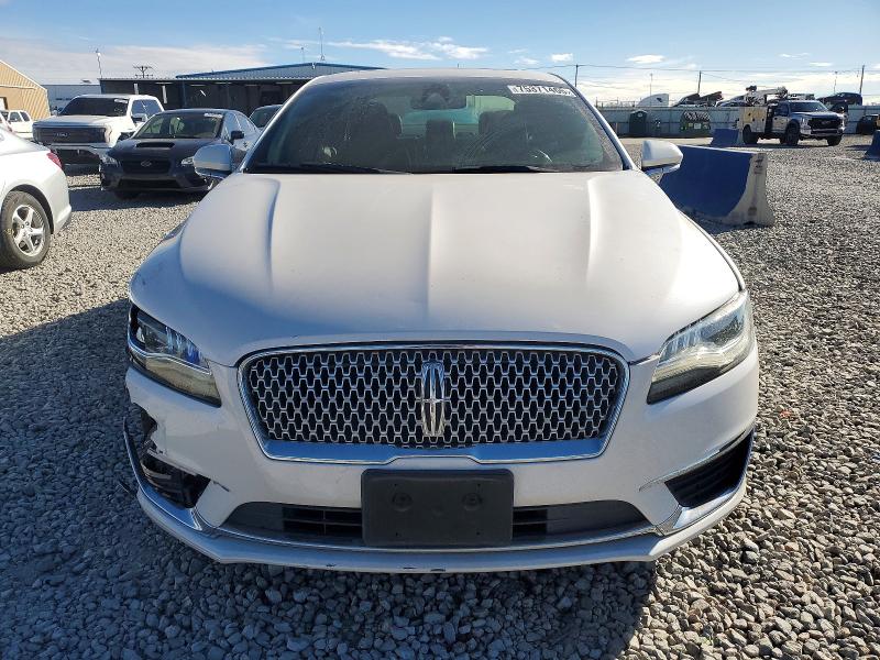 Photo 5 from auction – 2017 LINCOLN MKZ with VIN 3LN6L5E90HR615290