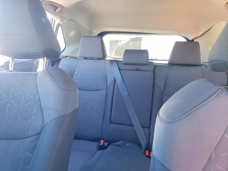 Photo 10 from auction – 2019 TOYOTA RAV4 XLE with VIN 2T3W1RFV8KC017580
