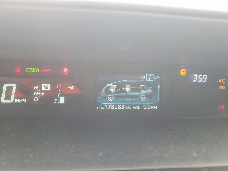 Photo 9 from auction – 2015 TOYOTA PRIUS V with VIN JTDZN3EU2FJ023479