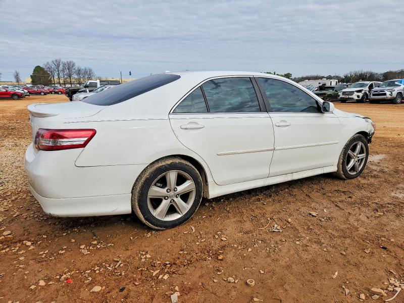 Photo 3 from auction – 2011 TOYOTA CAMRY with VIN 4T1BF3EKXBU704846