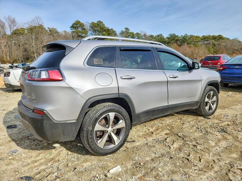 Photo 3 from auction – 2021 JEEP CHEROKEE with VIN 1C4PJMDX2MD165749
