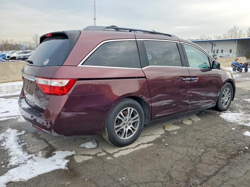 Photo 3 from auction – 2011 HONDA ODYSSEY EX with VIN 5FNRL5H48BB044707