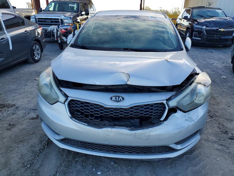 Photo 5 from auction – 2016 KIA FORTE with VIN KNAFK4A63G5458253