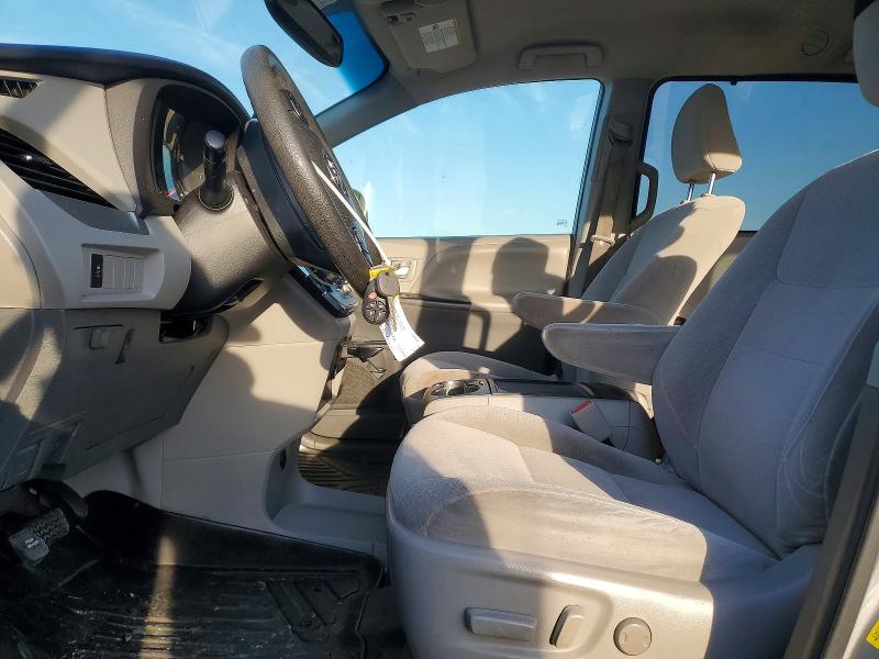Photo 7 from auction – 2015 TOYOTA SIENNA with VIN 5TDKK3DC0FS557005