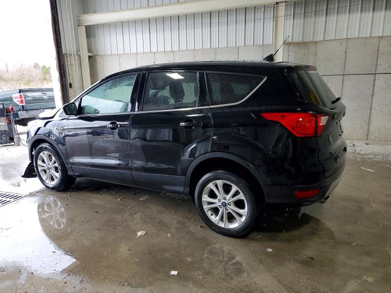 Фото 2 с аукциона – 2019 FORD ESCAPE с VIN 1FMCU9GD2KUB38435