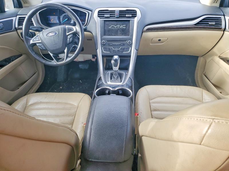 Photo 8 from auction – 2016 FORD FUSION SE with VIN 3FA6P0PU5GR291738