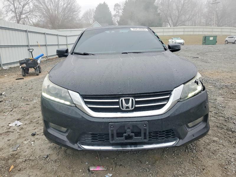 Photo 5 from auction – 2015 HONDA ACCORD EXL with VIN 1HGCR3F8XFA012582