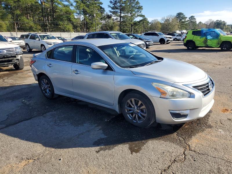 Zdjęcie 4 z aukcji – 2015 NISSAN ALTIMA z VIN 1N4AL3AP9FC574716