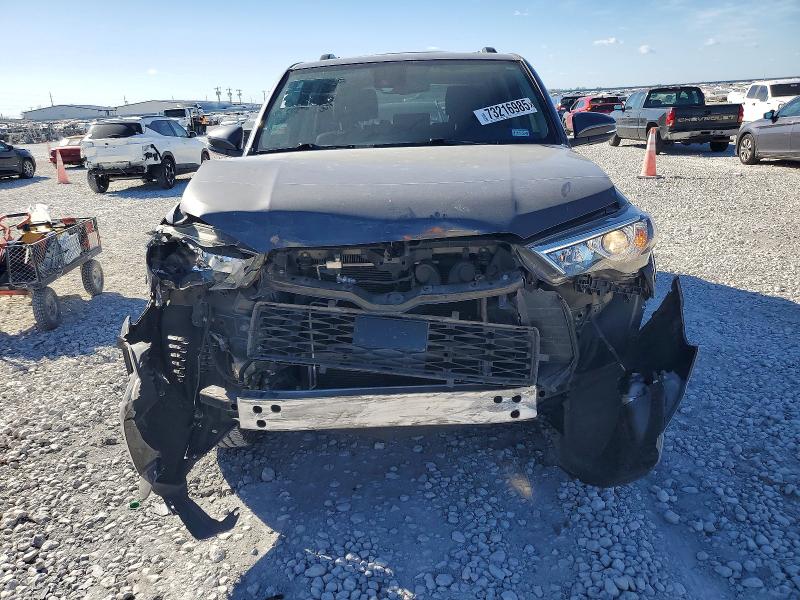 Photo 5 from auction – 2020 TOYOTA 4RUNNER SR with VIN JTEBU5JR6L5763294