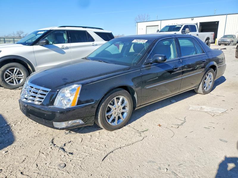 CADILLAC DTS 2011 with VIN 1G6KD5E64BU103184 - Photo from auction