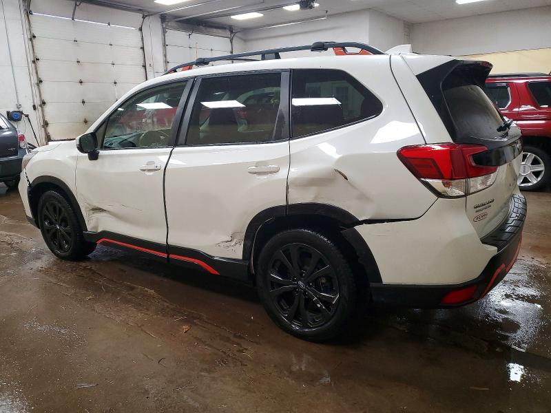 Photo 2 from auction – 2019 SUBARU FORESTER S with VIN JF2SKAJC4KH518135