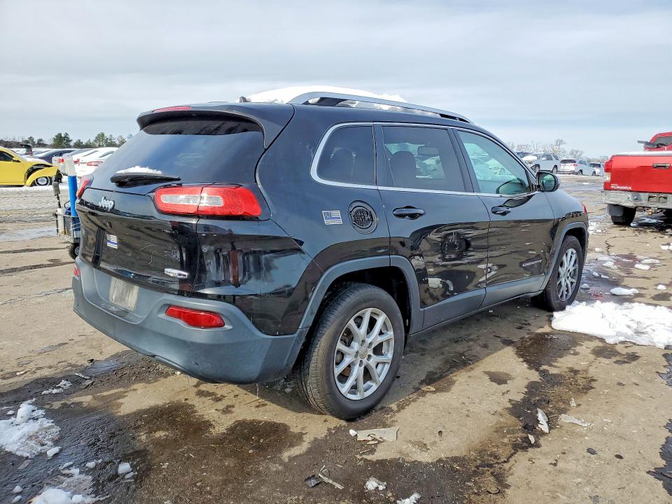 Photo 3 from auction – 2017 JEEP CHEROKEE with VIN 1C4PJLCB8HW508915