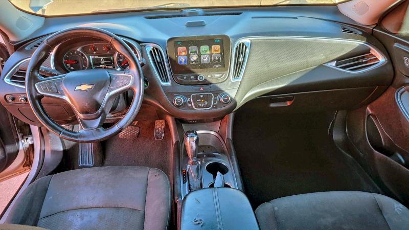 Photo 9 from auction – 2018 CHEVROLET MALIBU LT with VIN 1G1ZD5ST2JF121362