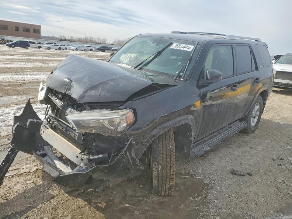 TOYOTA 4RUNNER 2017 with VIN JTEBU5JR6H5420265 - Photo from auction