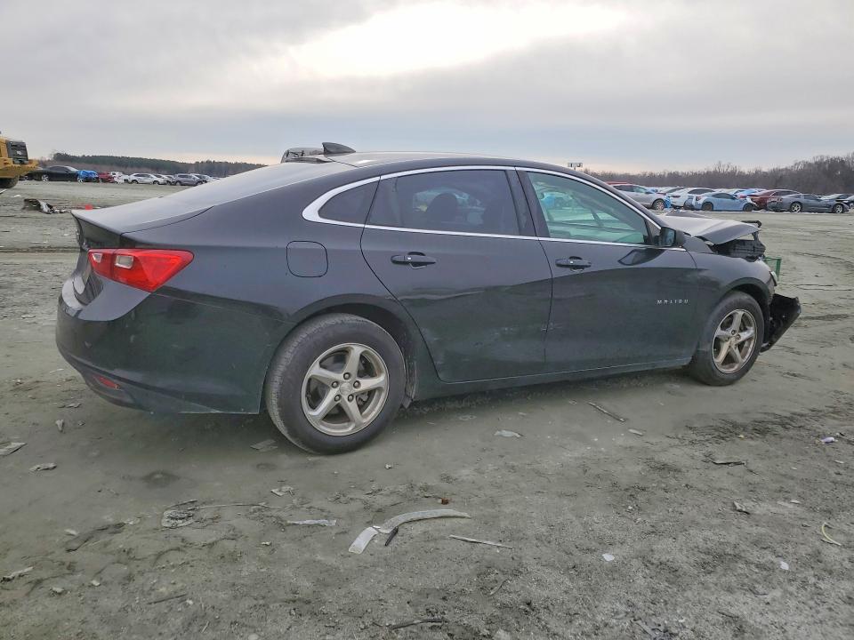 Photo 3 from auction – 2018 CHEVROLET MALIBU with VIN 1G1ZB5ST3JF277318