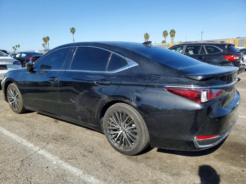 Photo 2 from auction – 2025 LEXUS ES with VIN 58ADA1C13SU055521