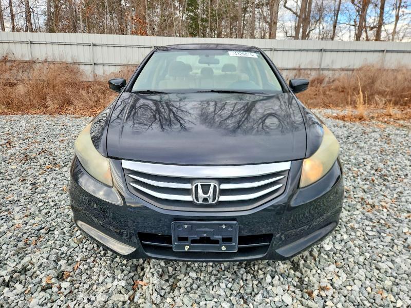 Photo 5 from auction – 2011 HONDA ACCORD LX with VIN 1HGCP2F34BA056527