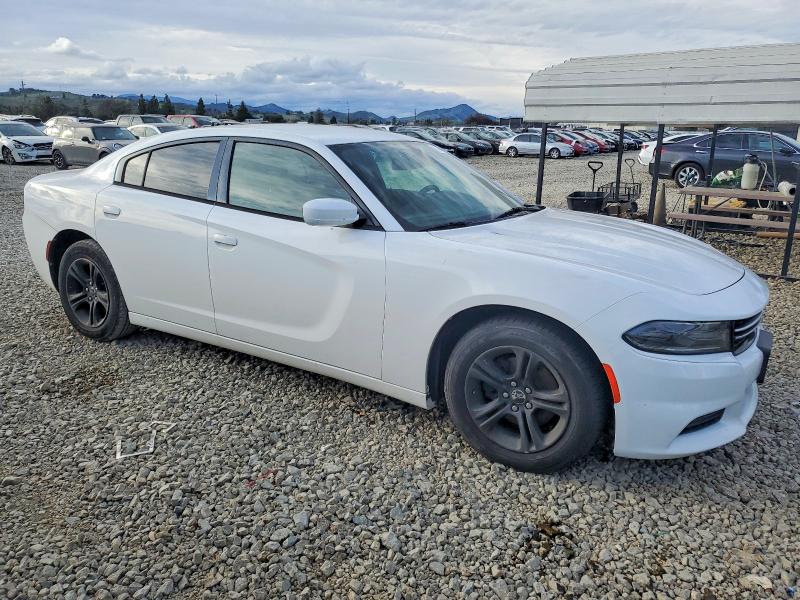 Photo 4 from auction – 2015 DODGE CHARGER SE with VIN 2C3CDXBG1FH752593