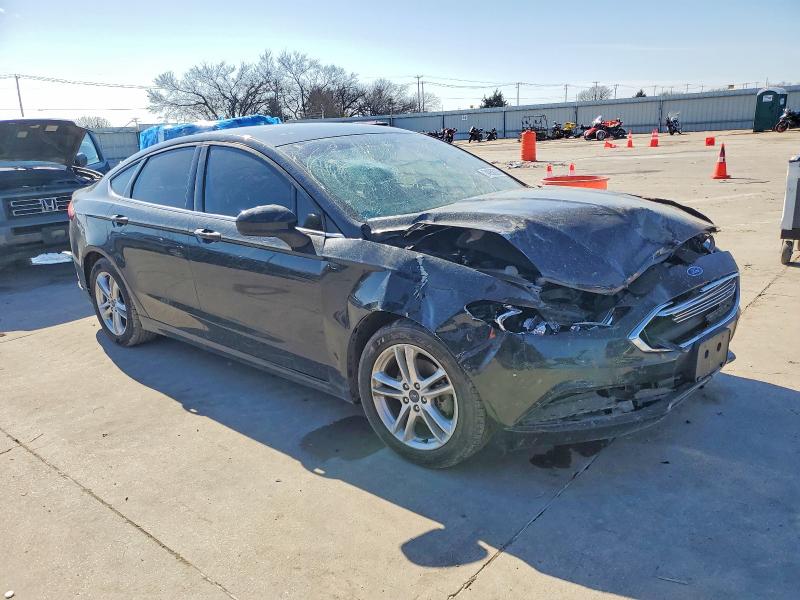 Photo 4 from auction – 2018 FORD FUSION with VIN 3FA6P0HD0JR186319