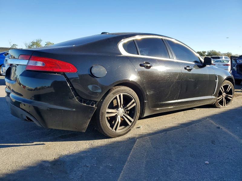 Photo 3 from auction – 2009 JAGUAR XF PREMIUM with VIN SAJWA06B79HR41400