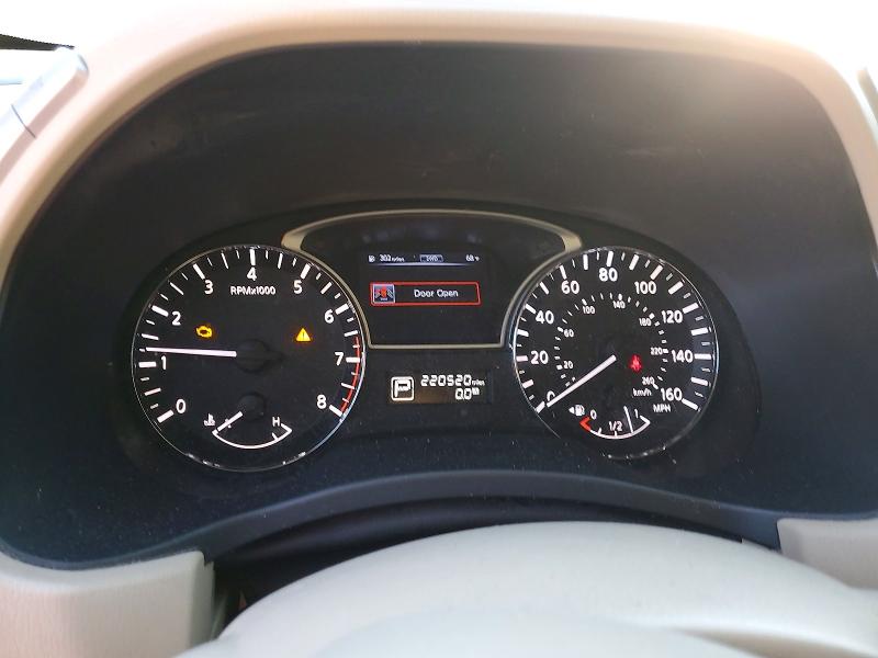 Photo 9 from auction – 2014 NISSAN PATHFINDER with VIN 5N1AR2MM0EC681006