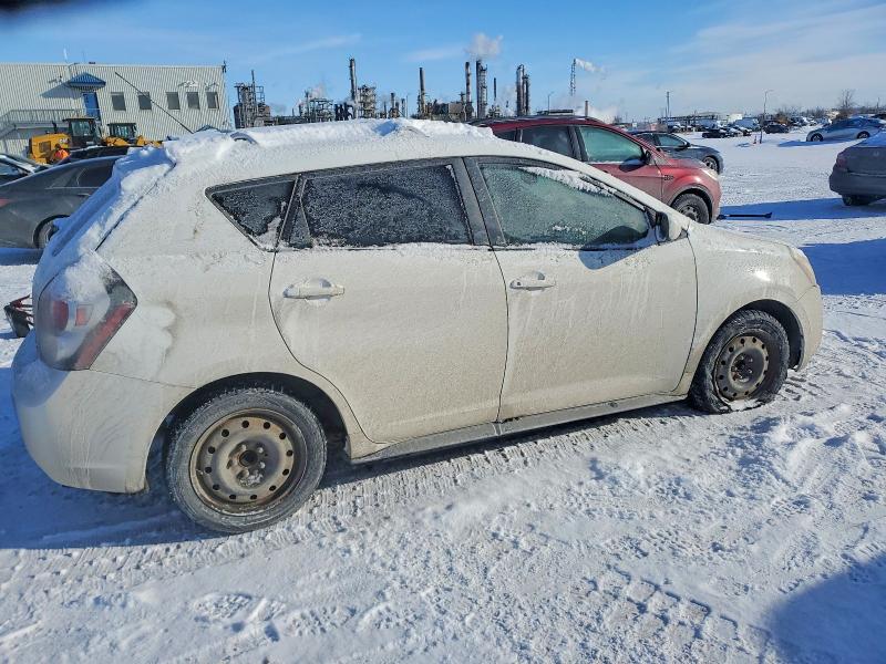 Photo 3 from auction – 2010 PONTIAC VIBE with VIN 5Y2SL6E00AZ407082
