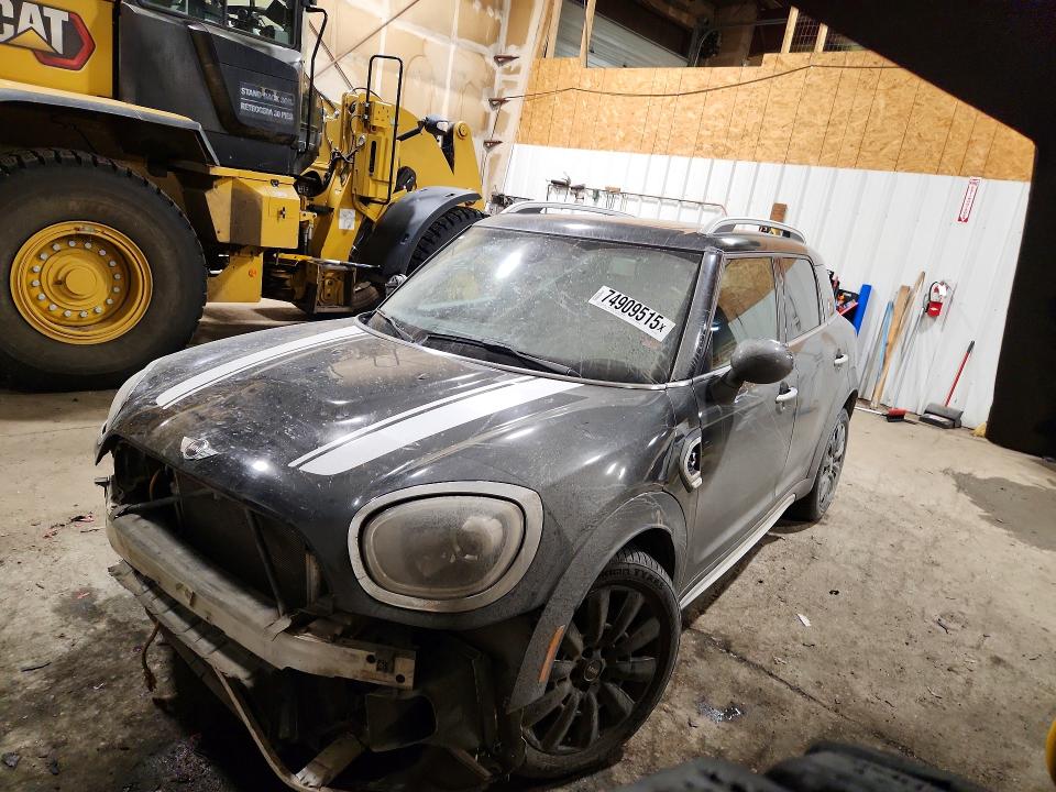 MINI COOPER S C 2018 с VIN WMZYT5C39J3D82853 - Снимка от търг