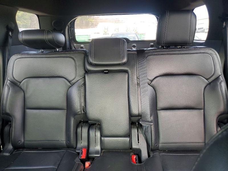 Photo 10 from auction – 2017 FORD EXPLORER L with VIN 1FM5K8FH4HGD18116