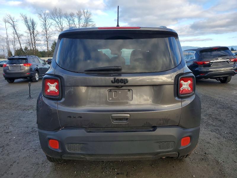 Photo 6 from auction – 2018 JEEP RENEGADE with VIN ZACCJBBB4JPH57368
