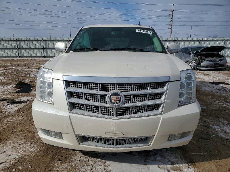 Photo 5 from auction – 2013 CADILLAC ESCALADE P with VIN 1GYS4DEF4DR322945