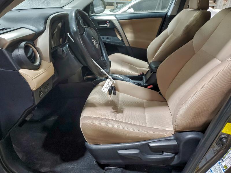Photo 7 from auction – 2014 TOYOTA RAV4 XLE with VIN 2T3RFREV2EW155053
