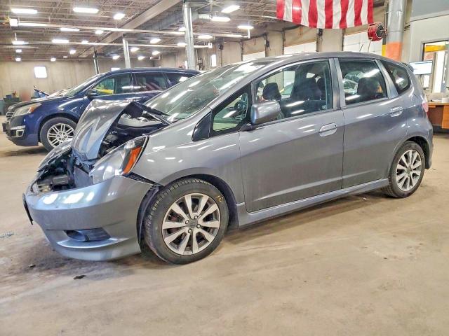 HONDA FIT SPORT 2012 مع رقم تعريف المركبة JHMGE8H50CC013282 - صورة من المزاد